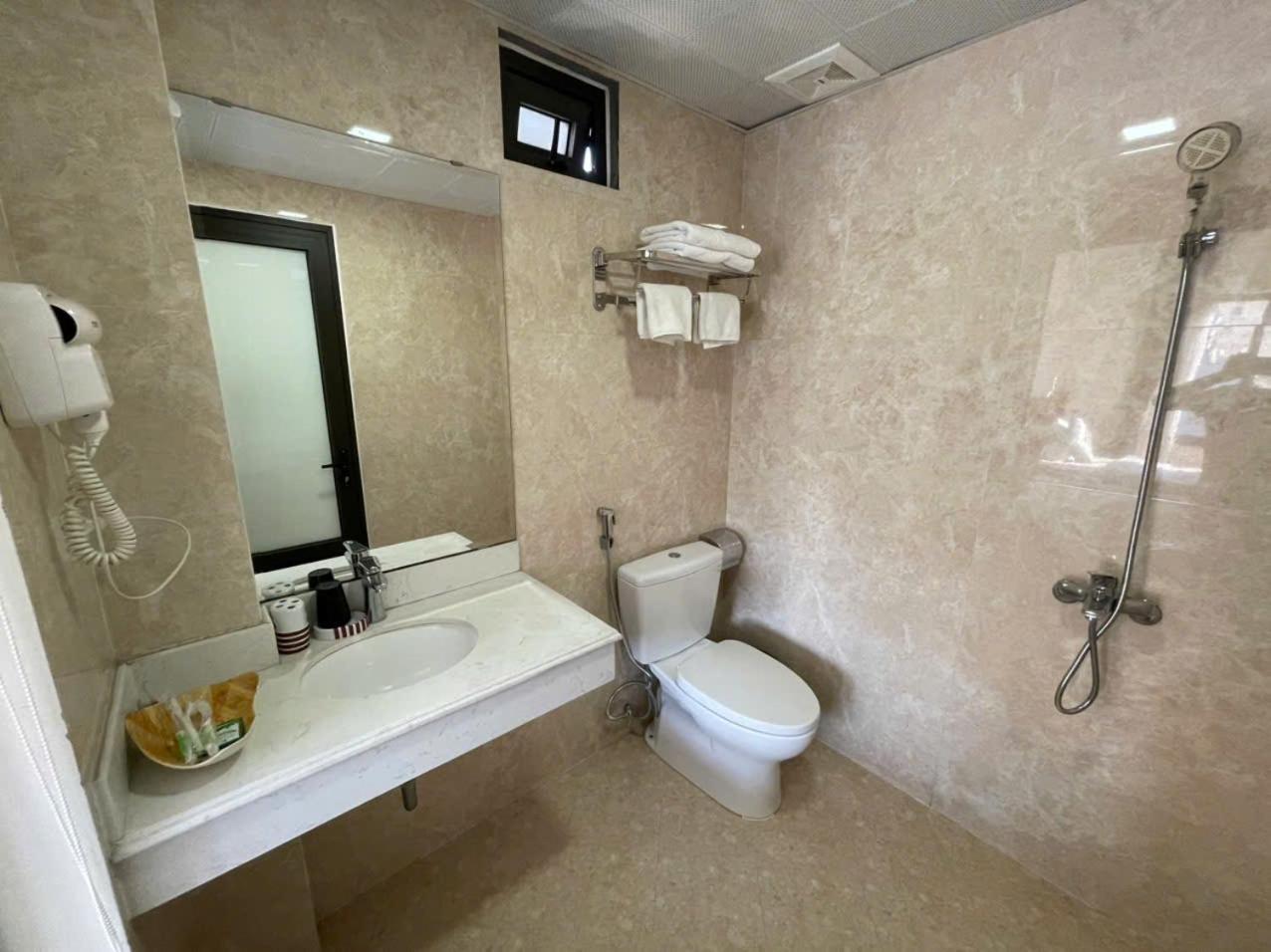 New Sun Hotel Ha Long Pokoj fotografie